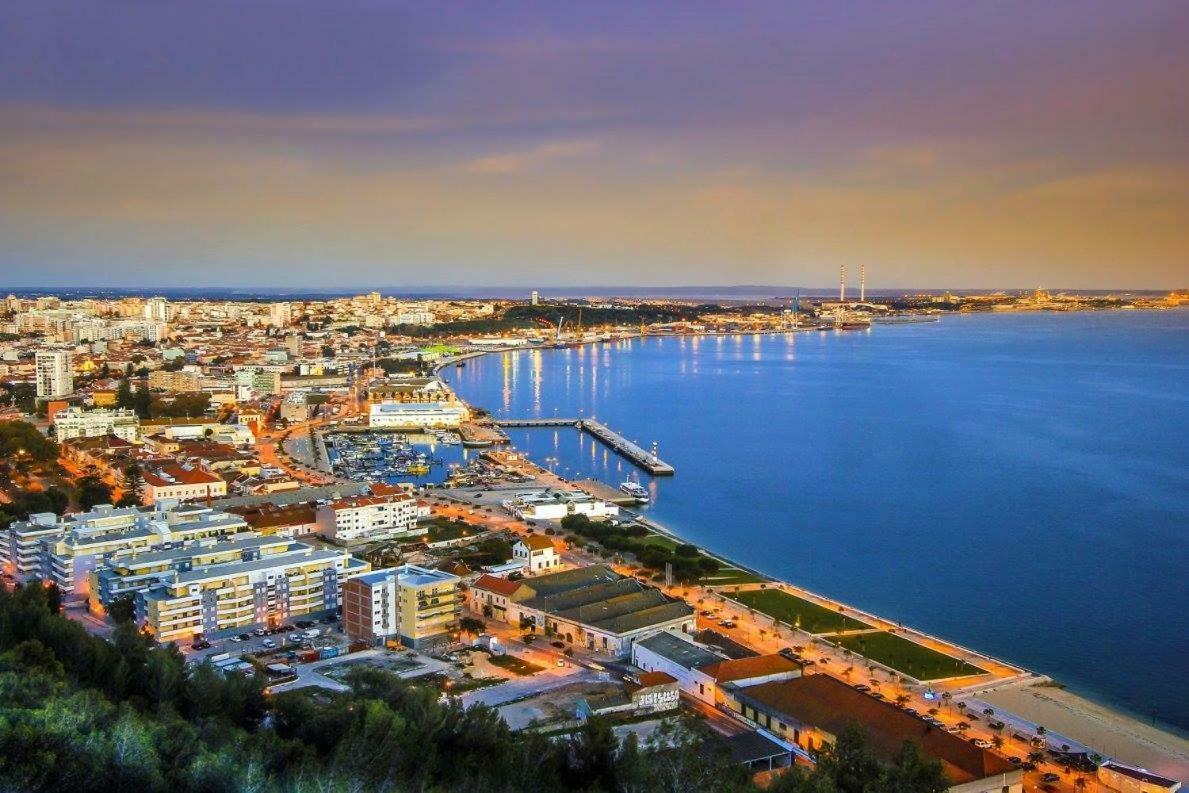塞图巴尔Casa Da Avenida I公寓 外观 照片